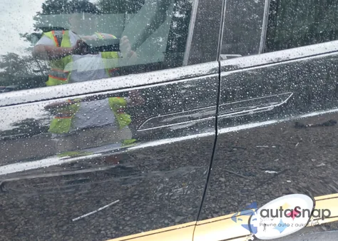 2022 Tesla Model X Dual Motor All-Wheel Drive/Plaid Tri Motor All-Wheel Drive z USA, uszkodzony, nr VIN 7SAXCDE51NF342117